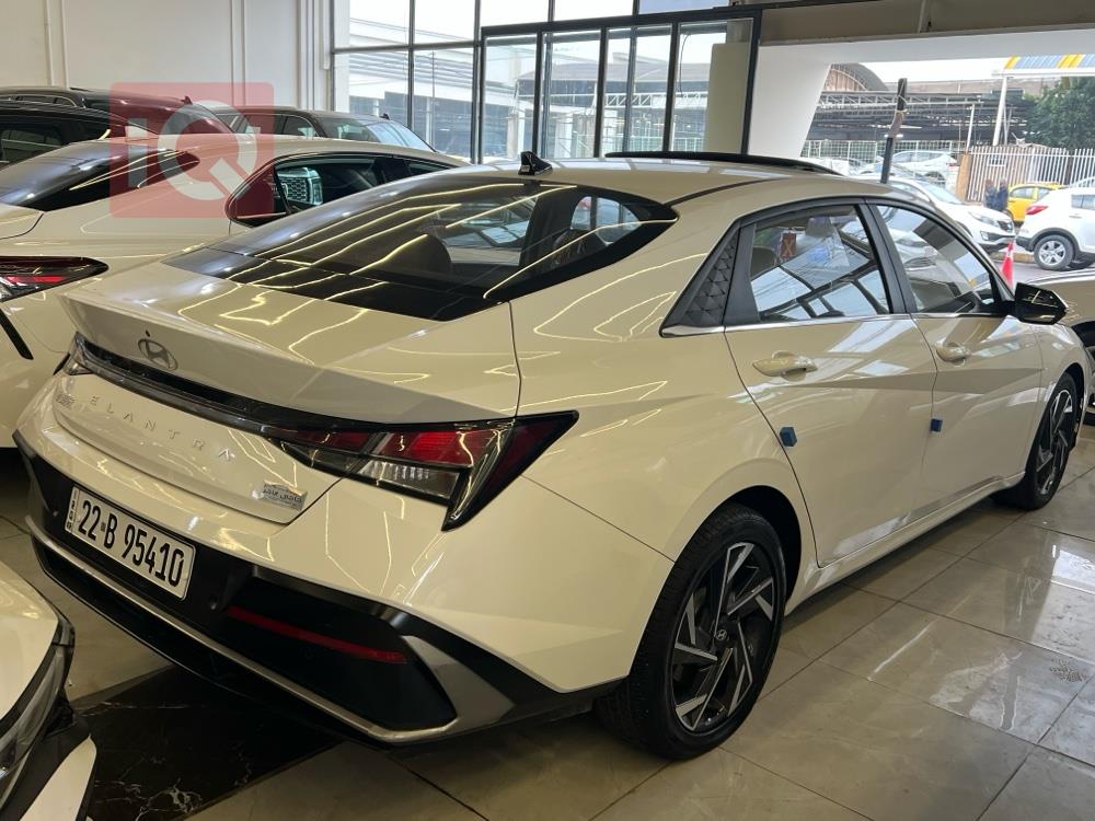 هيونداي النترا